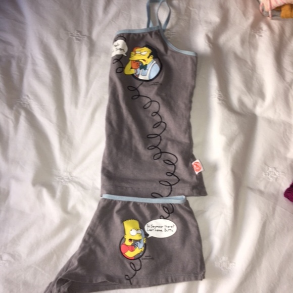 Girls Simpsons PJ Set - Picture 6 of 6